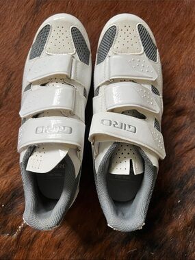Giro White and Gray Women's Cycling Shoes - Triple Strap